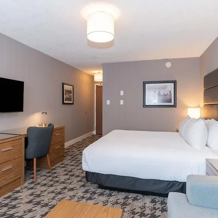 Sandman Hotel Edmonton West-2