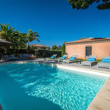 Domaine Villas Mandarine Private Pools & Spa-3