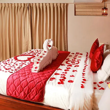 Kuruva Island Resort And Spa - By Kabini Breeze-3