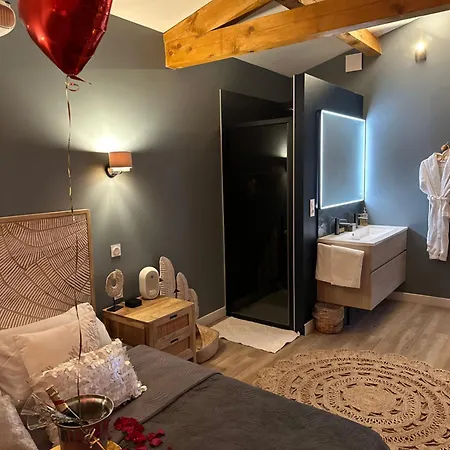 Mas Hinaiti - Suite romantique avec Spa et écran géant de cinéma-3