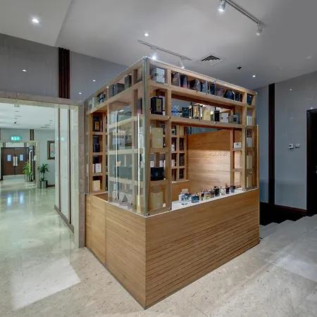 Grandeur Hotel Al Barsha-2