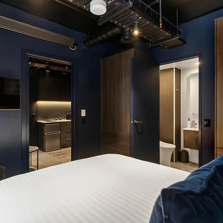 Abstract Hotel-2