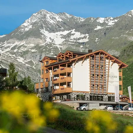 Montresor Hotel Pfeldererhof-3