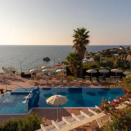 Hotel Albatros-3