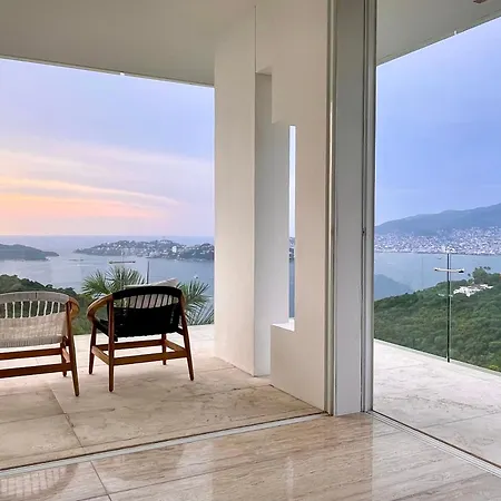 Encanto Acapulco-2