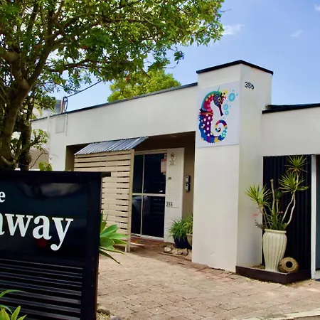 Hideaway Noosa Men Only Beach Resort-2