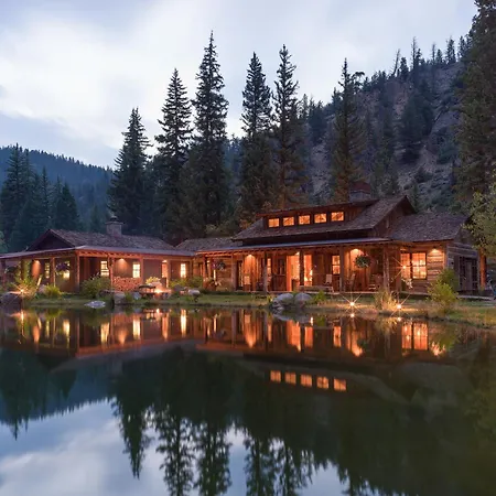 Eleven Taylor River Lodge-3