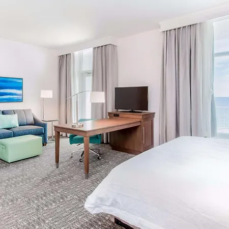Hampton Inn & Suites Panama City Beach-Beachfront-2
