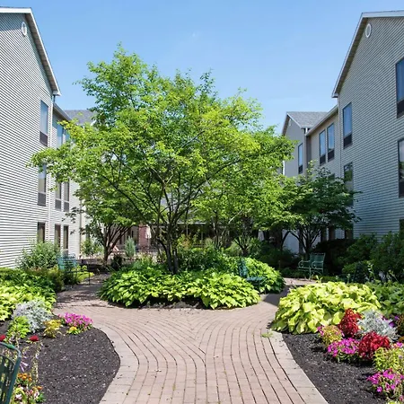 Hampton Inn & Suites Rochester/Victor-2