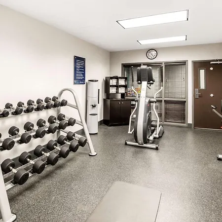 Hampton Inn & Suites Las Vegas-Henderson-3