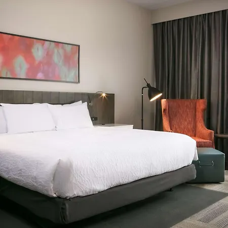 Hilton Garden Inn Iowa City Downtown University-2