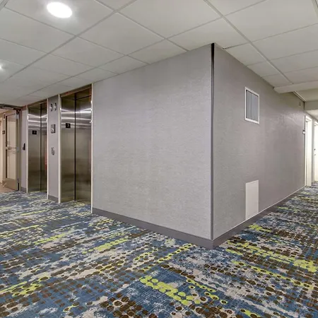 Hampton Inn & Suites Guelph-2