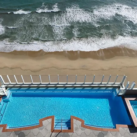 Hilton Virginia Beach Oceanfront-2