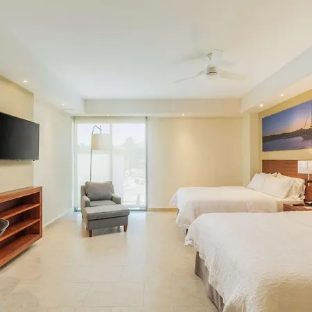 Hampton Inn & Suites By Hilton Los Cabos-2