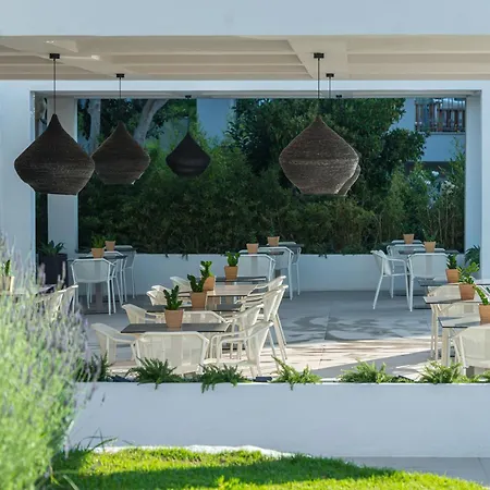 Bitzaro Grande Hotel & Suites-2