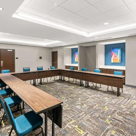 Hampton Inn & Suites Tigard-2