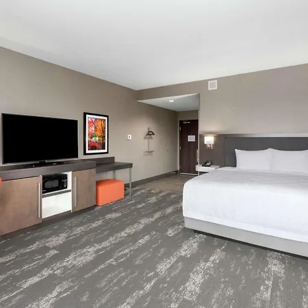 Hampton Inn & Suites Spokane Downtown-South-3