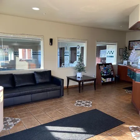 Toppenish Inn And Suites-2