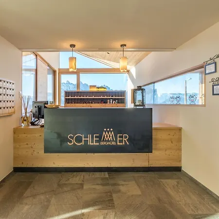 Berghotel Schlemmer Dolomites-3