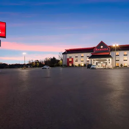 Ramada By Wyndham Harrisburg/Hershey Area-2