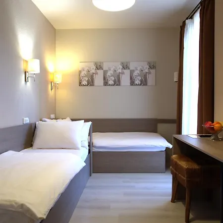 Hotel La Riva-2