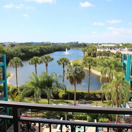 Best Western Plus Deerfield Beach Hotel & Suites-3