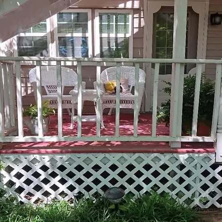 Rosemont B&B Cottages-3