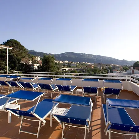 Hotel Caravel-3