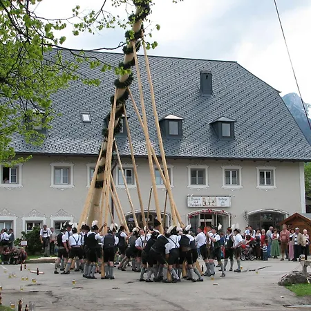 Aktivhotel&Gasthof Schmelz Ihr familienfreundliches Urlaubs Hotel mit Wellness, Almsauna, Chiemgau Karte-2