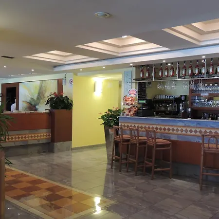 Hotel Ilma Lake Garda Resort-2