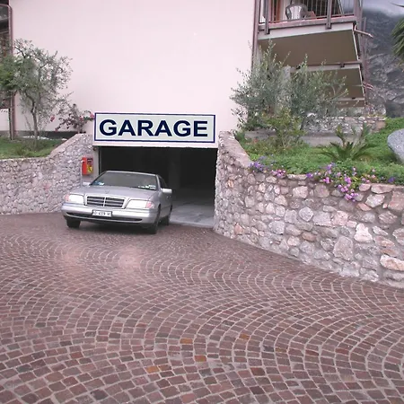 Hotel Ilma Lake Garda Resort-3