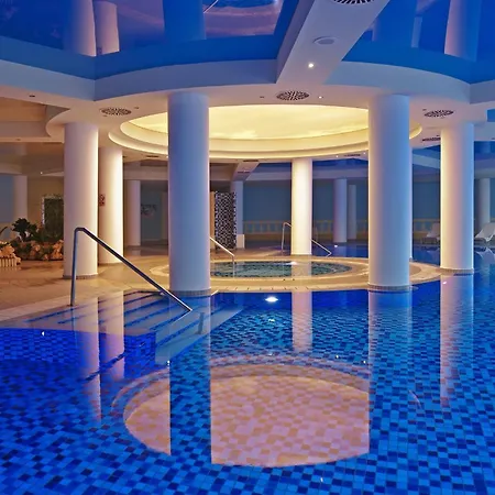 La Marquise Luxury Resort Complex-2