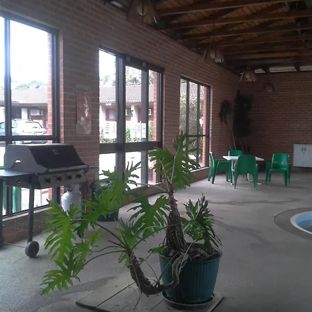 Elsinor Motor Lodge-2