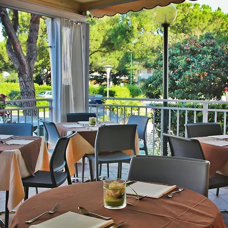 Aparthotel Ponza-2