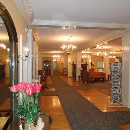 Eastern Slope Inn Resort-3