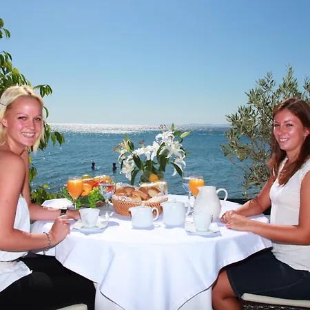 Hydrele Beach Hotel&Village-3