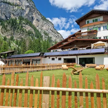 Hotel Roy-3