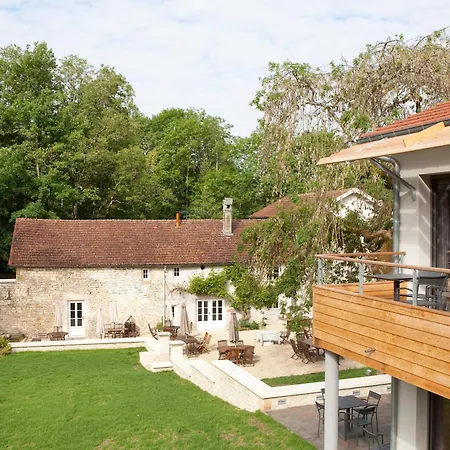 Logis La Source Bleue-3
