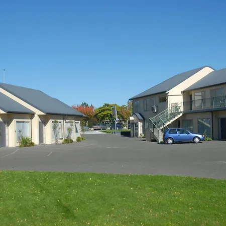 Village Motel-2