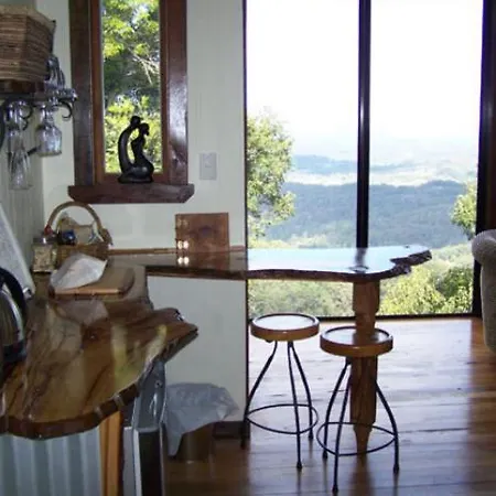 At Remingtons Private Cottages Montville-3