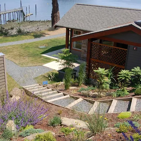 Mayne Island Resort-3