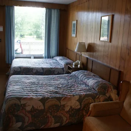Northern Peaks Motor Inn-2