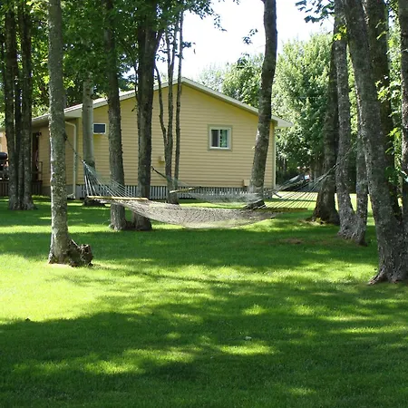 Cavendish Maples Cottages-2