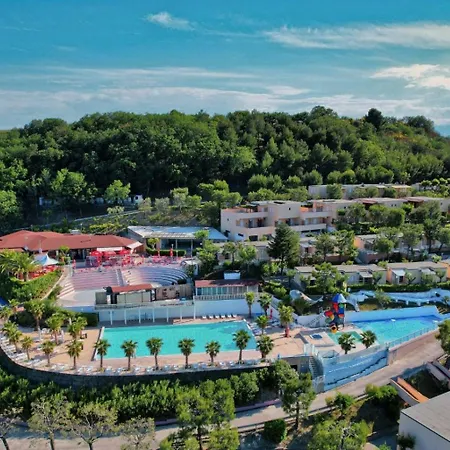 Centro Vacanze Mirage-2