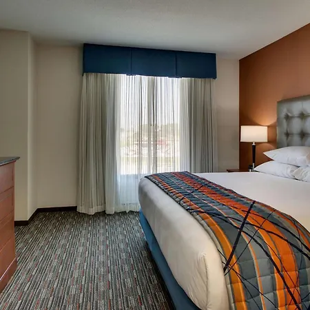 Drury Inn & Suites Iowa City Coralville-2