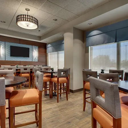 Drury Inn & Suites Iowa City Coralville-3