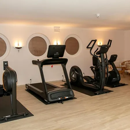 Golf- und Wellnesshotel Amtsheide-3