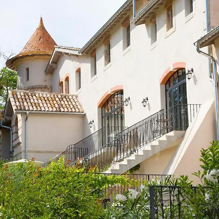 Château St Pierre de Serjac-2