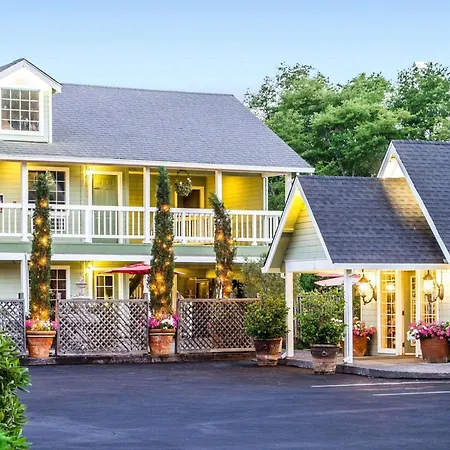 The Inn At Baechtel Creek-3