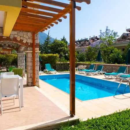 Perdikia Hill Hotel And Villas-3